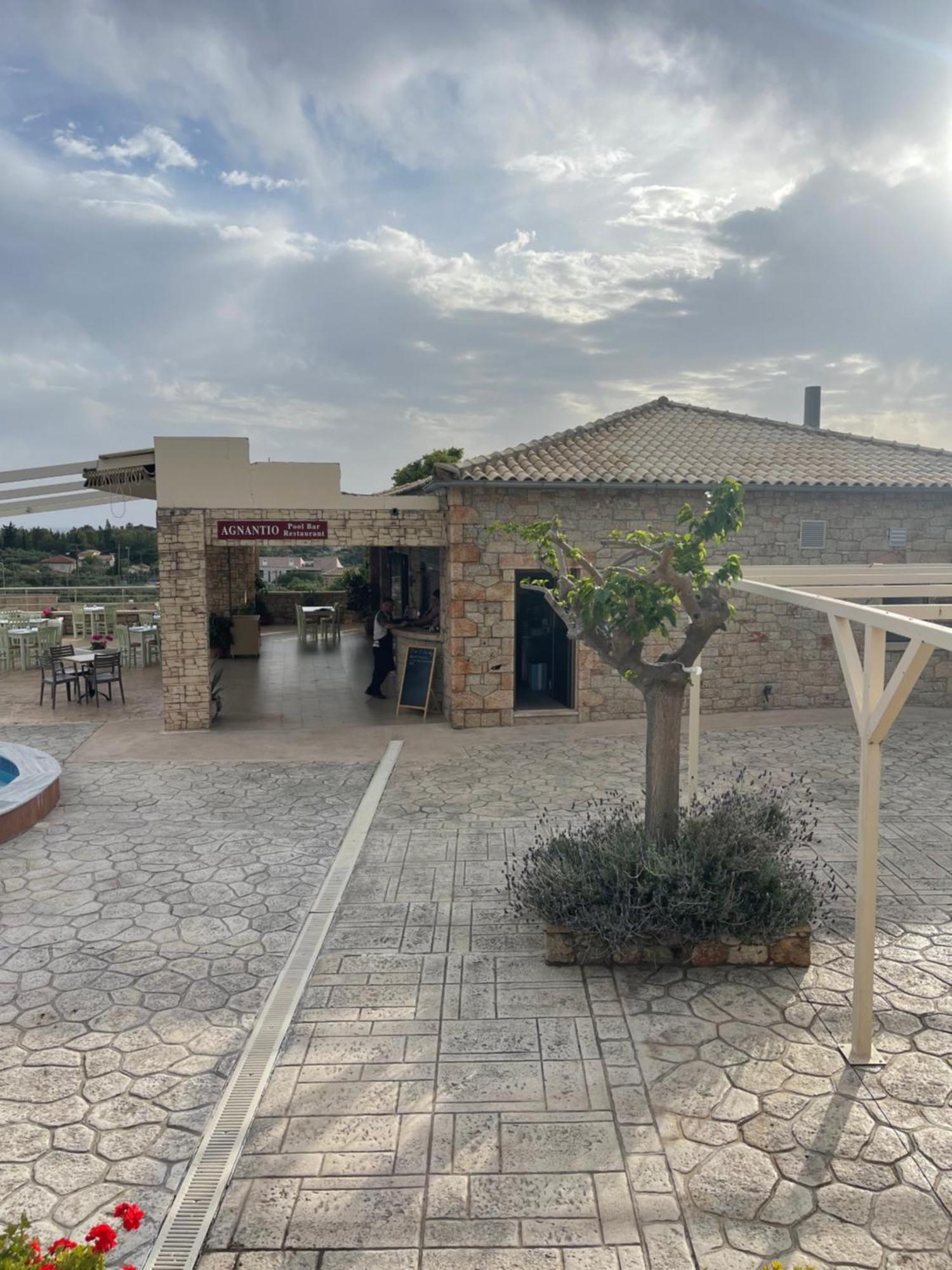 Kolokotronis Hotel & Spa Stoúpa Exterior foto